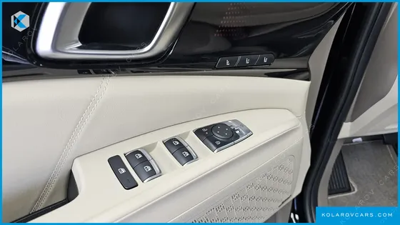 KIA CARNIVAL GASOLINE 9-SEATER HI LIMOUSINE