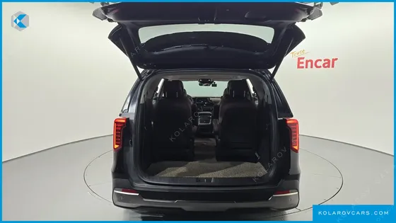 KIA CARNIVAL GASOLINE 9-SEATER NOBLESSE