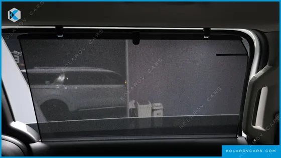 KIA CARNIVAL GASOLINE 7-SEATER NOBLESSE