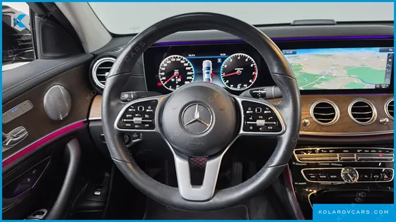 MERCEDES E-CLASS E300 EXCLUSIVE