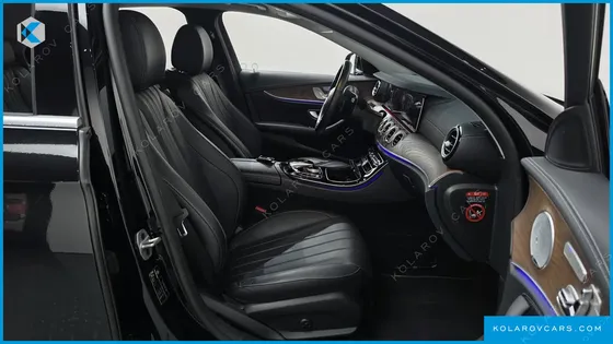 MERCEDES E-CLASS E300 EXCLUSIVE