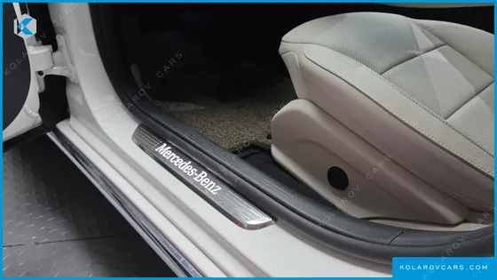 MERCEDES E-CLASS E300E 4MATIC EXCLUSIVE