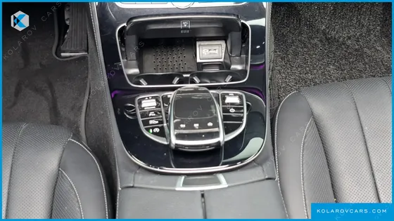 MERCEDES E-CLASS E300 4MATIC EXCLUSIVE