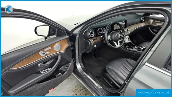 MERCEDES E-CLASS E300 4MATIC EXCLUSIVE