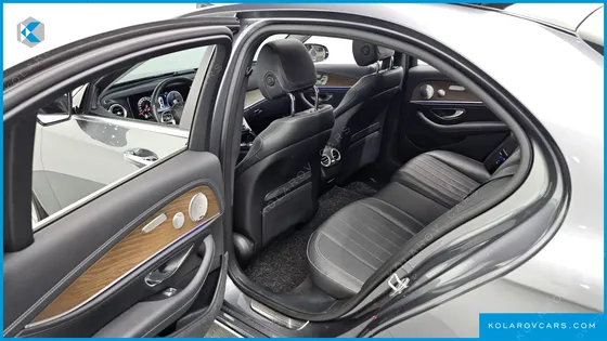 MERCEDES E-CLASS E300 4MATIC EXCLUSIVE