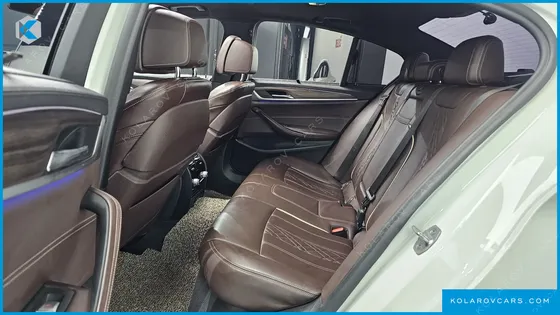 BMW 5 SERIES 520D M SPORT PACKAGE PLUS