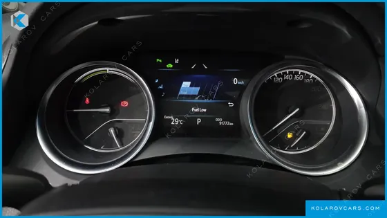 TOYOTA CAMRY 2.5 XLE HYBRID