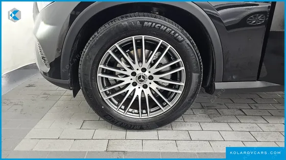 MERCEDES GLC-CLASS GLC300 4MATIC AVNATGARDE COUPE