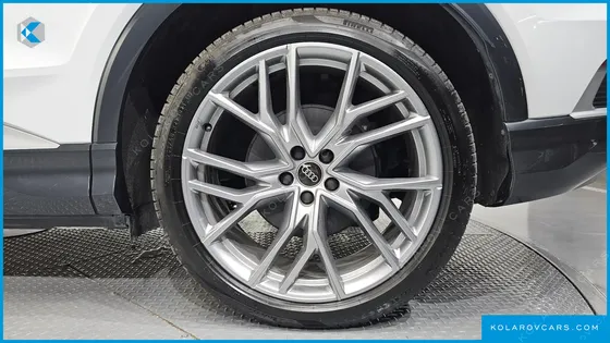 AUDI Q4 E-TRON 45 PREMIUM