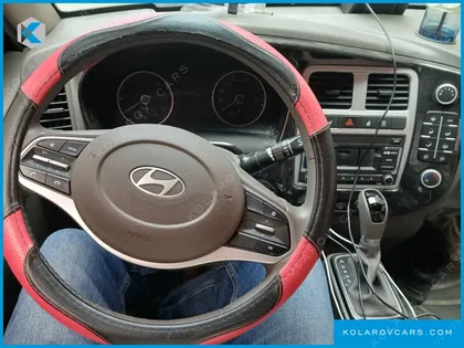 HYUNDAI PORTER II SUPER CABIN LPG