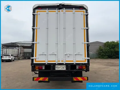 HYUNDAI TRAGO TRAGO 6X4