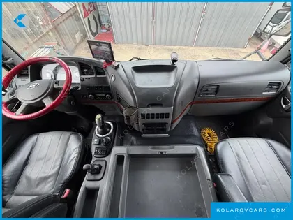 HYUNDAI TRAGO TRAGO 6X4