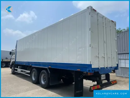 HYUNDAI TRAGO TRAGO 6X4