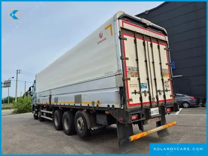 VOLVO CARGO TRUCK 10X4