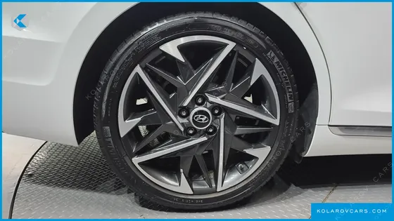 HYUNDAI GRANDEUR 3.0 LPI