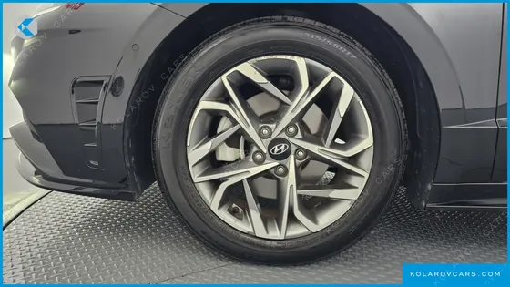 HYUNDAI SONATA 2.0