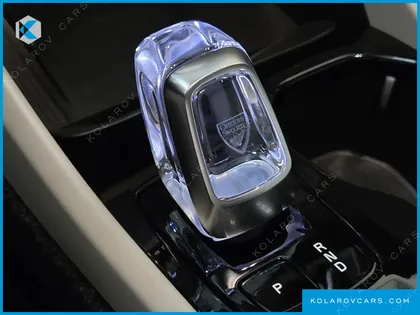 VOLVO XC40 B4 ULTRA BRIGHT