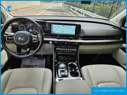 KIA CARNIVAL 9-SEATER SIGNATURE