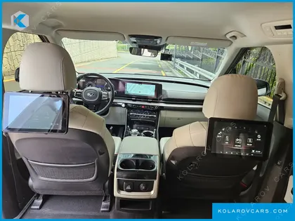 KIA CARNIVAL 9-SEATER SIGNATURE