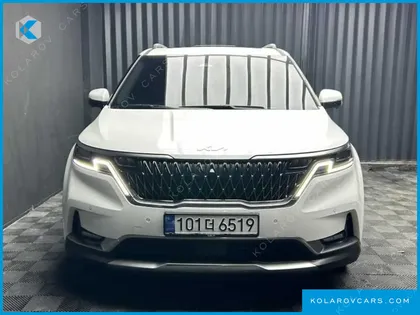 KIA CARNIVAL GASOLINE 9-SEATER SIGNATURE