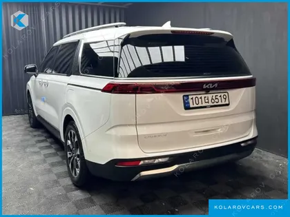 KIA CARNIVAL GASOLINE 9-SEATER SIGNATURE