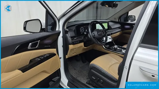 KIA CARNIVAL GASOLINE 9-SEATER SIGNATURE