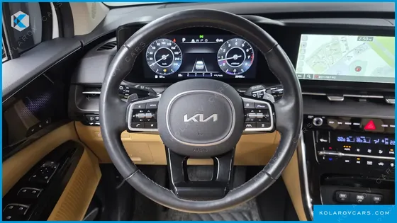 KIA CARNIVAL GASOLINE 9-SEATER SIGNATURE