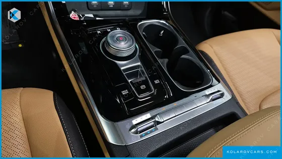 KIA CARNIVAL 9-SEATER SIGNATURE