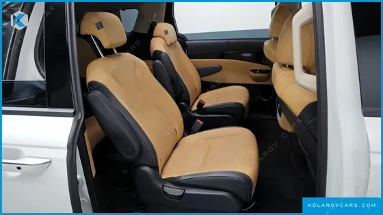 KIA CARNIVAL 9-SEATER SIGNATURE
