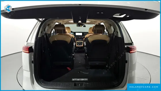 KIA CARNIVAL 9-SEATER SIGNATURE