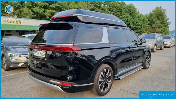 KIA CARNIVAL GASOLINE 7-SEATER HI-LIMOUSINE