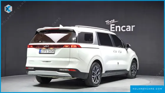 KIA CARNIVAL 9-SEATER PRESTIGE