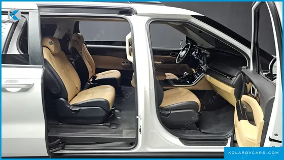 KIA CARNIVAL 9-SEATER PRESTIGE