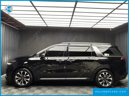 KIA CARNIVAL 7-SEATER SIGNATURE