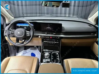KIA CARNIVAL 7-SEATER SIGNATURE