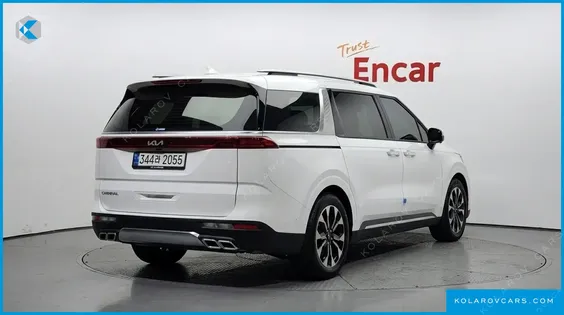 KIA CARNIVAL GASOLINE 9-SEATER SIGNATURE