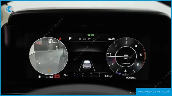 KIA CARNIVAL DIESEL 9-SEATER NOBLESSE