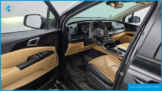 KIA CARNIVAL DIESEL 9-SEATER NOBLESSE