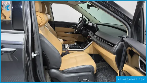 KIA CARNIVAL DIESEL 9-SEATER NOBLESSE