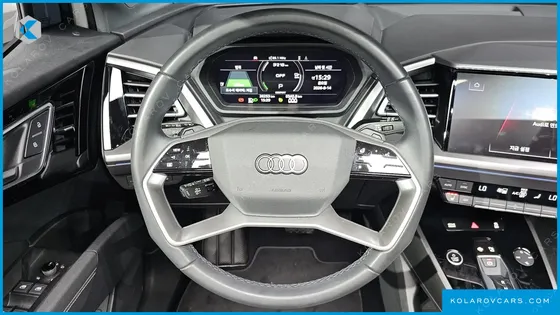 AUDI Q4 E-TRON 40 PREMIUM