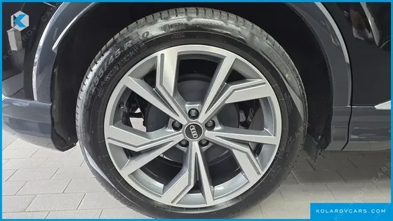 AUDI Q4 E-TRON 40 PREMIUM SPORTBACK