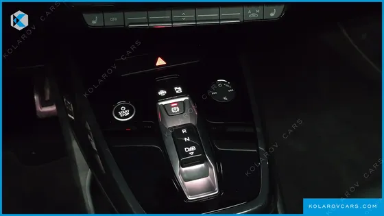 AUDI Q4 E-TRON 40 PREMIUM SPORTBACK