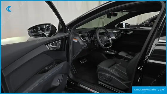AUDI Q4 E-TRON 40 PREMIUM SPORTBACK