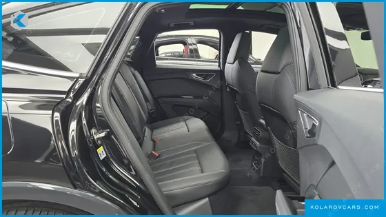 AUDI Q4 E-TRON 40 PREMIUM SPORTBACK
