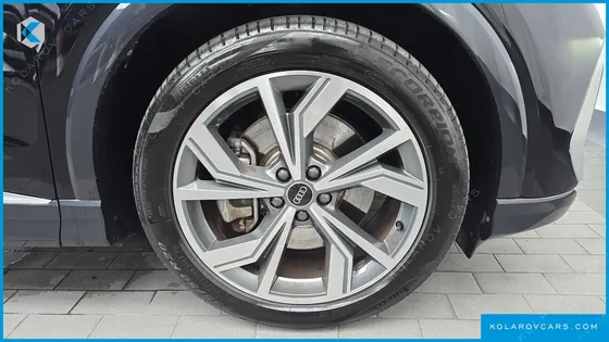 AUDI Q4 E-TRON 40 PREMIUM SPORTBACK