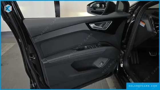 AUDI Q4 E-TRON 40 PREMIUM SPORTBACK