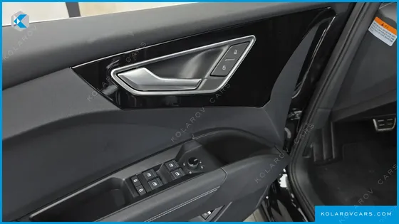 AUDI Q4 E-TRON 40 PREMIUM SPORTBACK