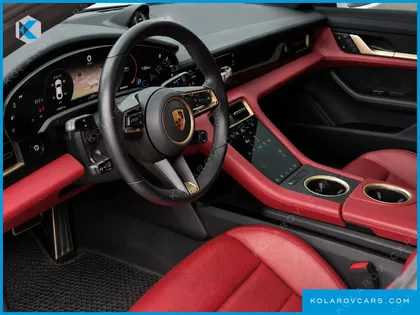PORSCHE TAYCAN GTS