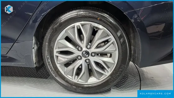 KIA K5 NOBLESSE
