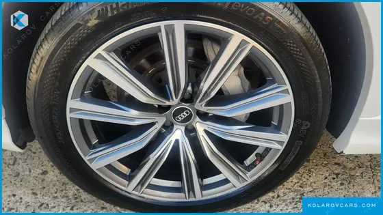 AUDI Q8 55 TFSI QUATTRO PREMIUM